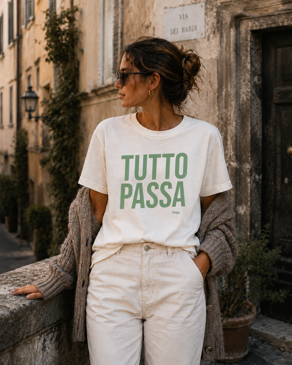 Tutto Passa — T-Shirt